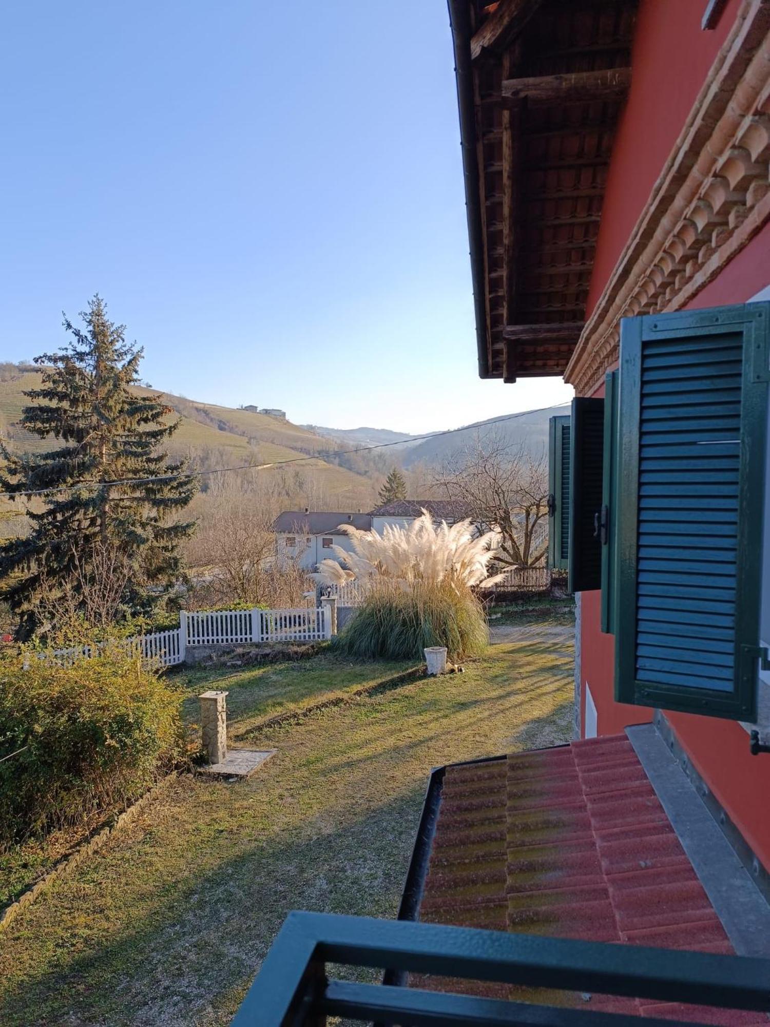Bricco Nebbiolo Appartement Neviglie Buitenkant foto