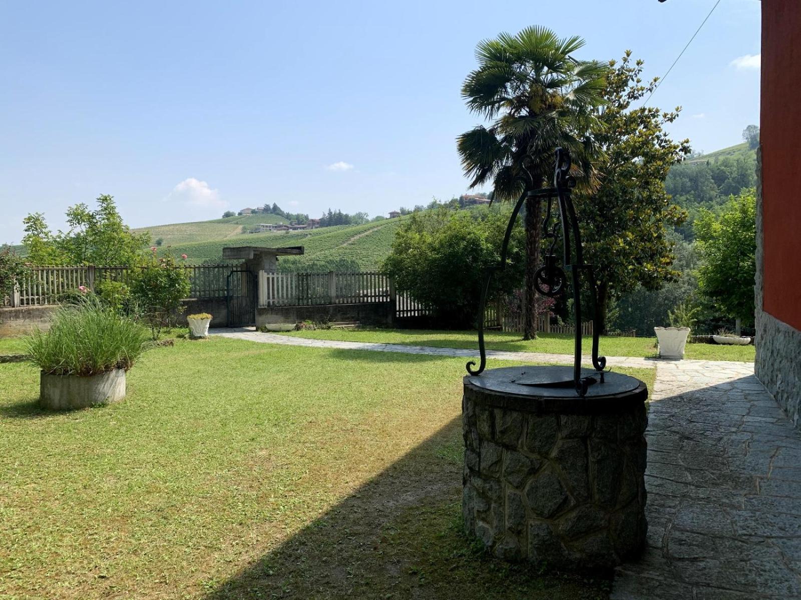 Bricco Nebbiolo Appartement Neviglie Buitenkant foto